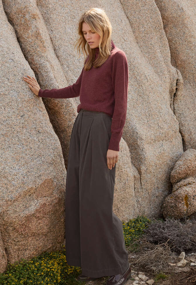 Fine cord wide-leg trousers, Espresso, completeTheLook