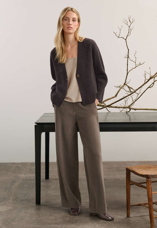 Two-tone double knitted cardigan, Dark aubergine, completeTheLook