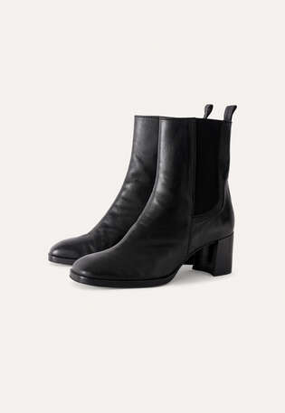 Heeled ankle-boots, Black, webstill
