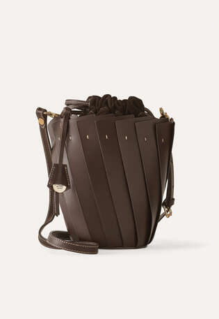 Shoulder bag, Dark brown, webstill