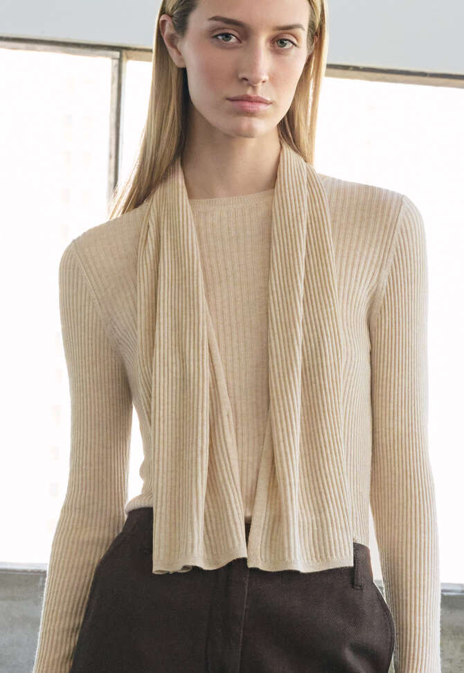 Rib-stitch scarf, Soft fawn, completeTheLook