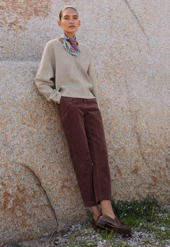V-neck top, Grey mink, completeTheLook