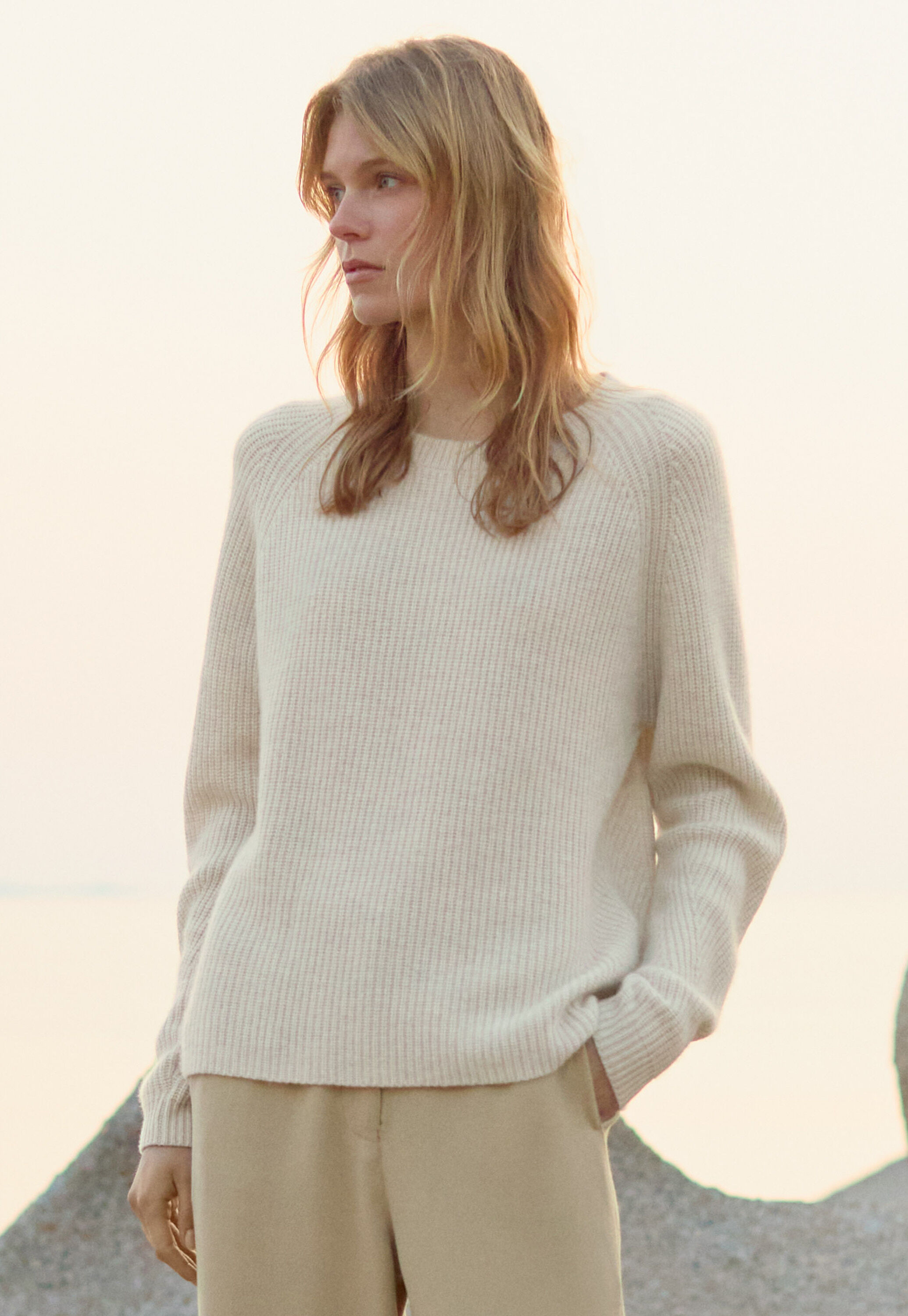 Round-neck sweater
