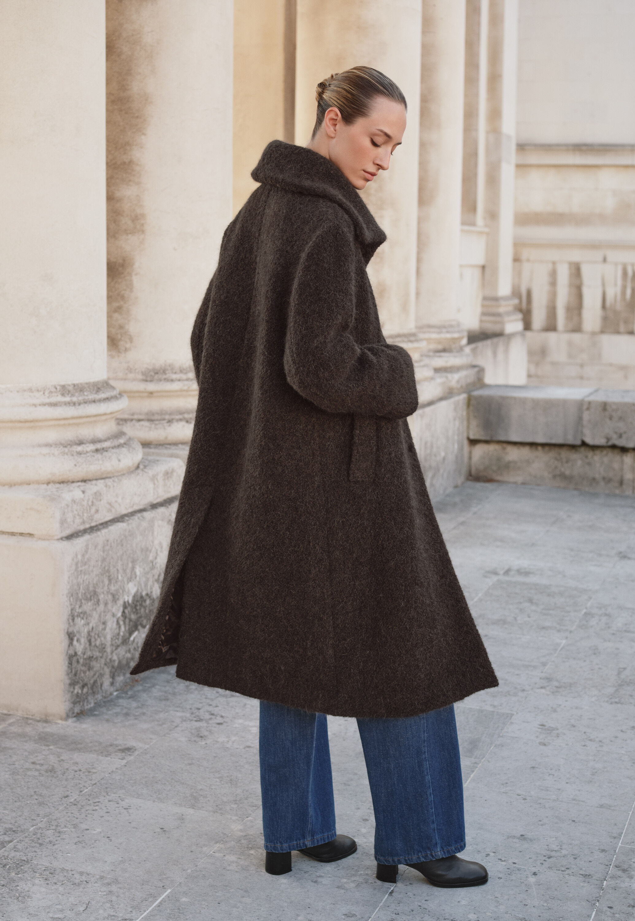 Boucl&eacute; coat