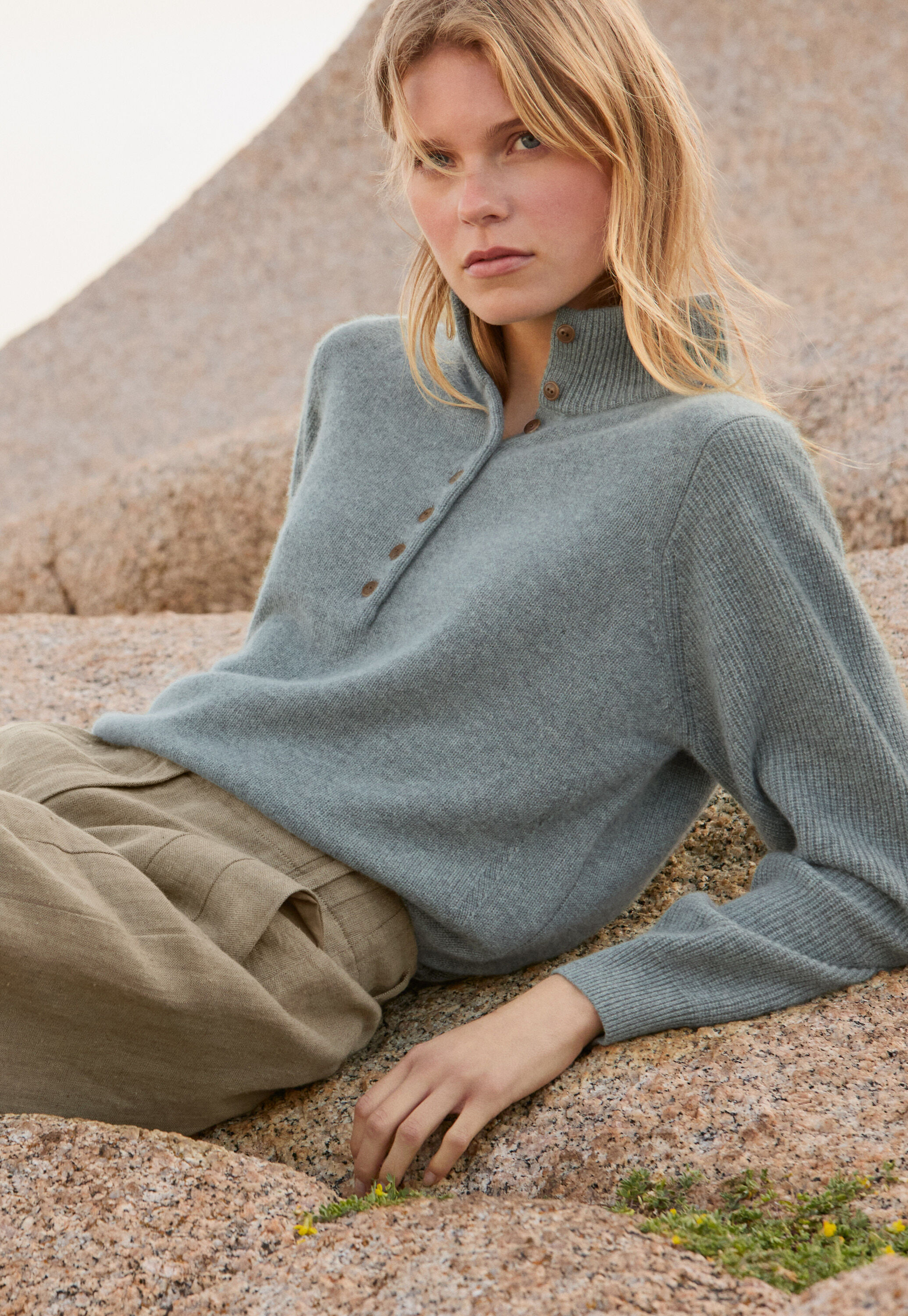 Round-neck sweater