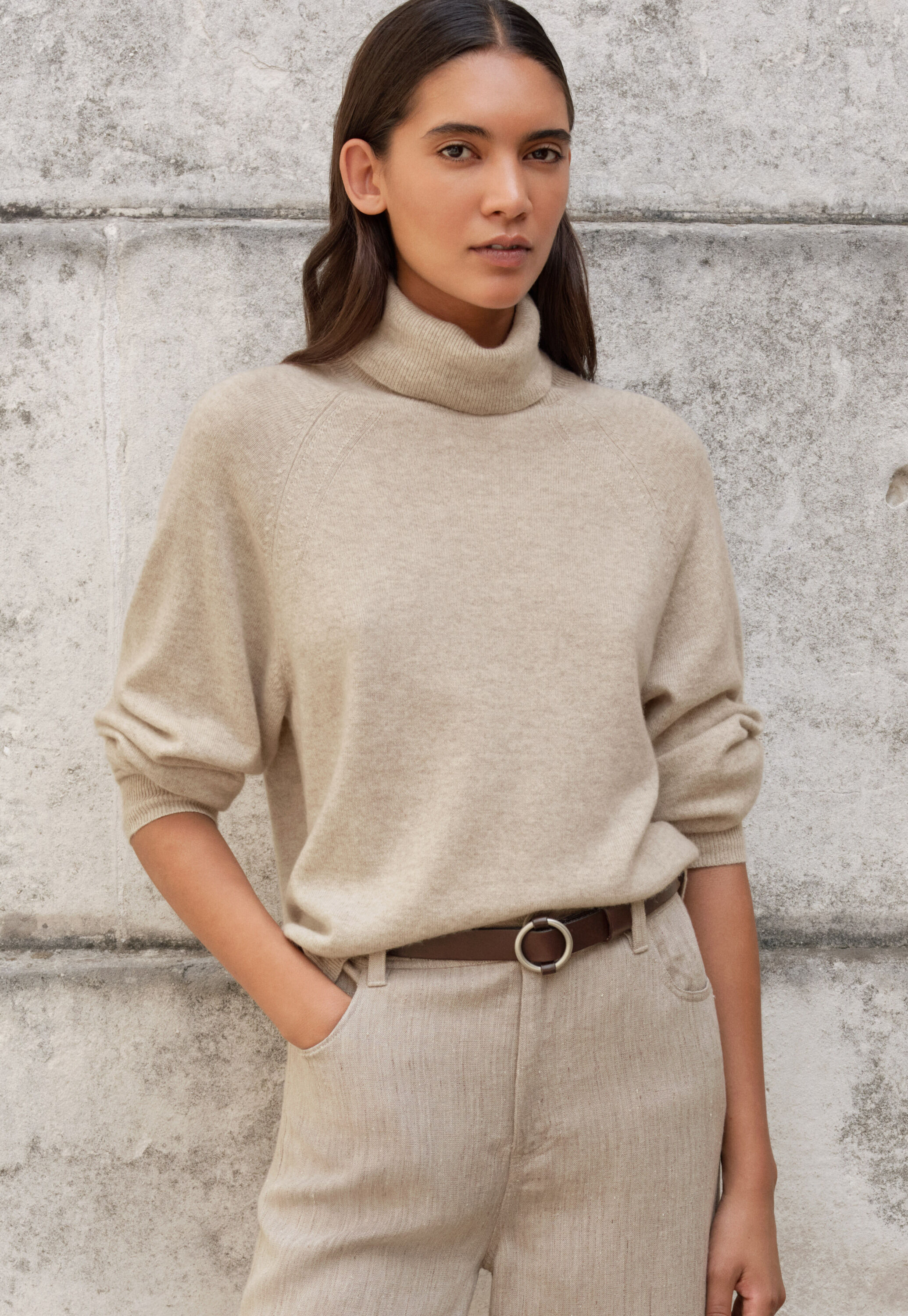 Round-neck sweater