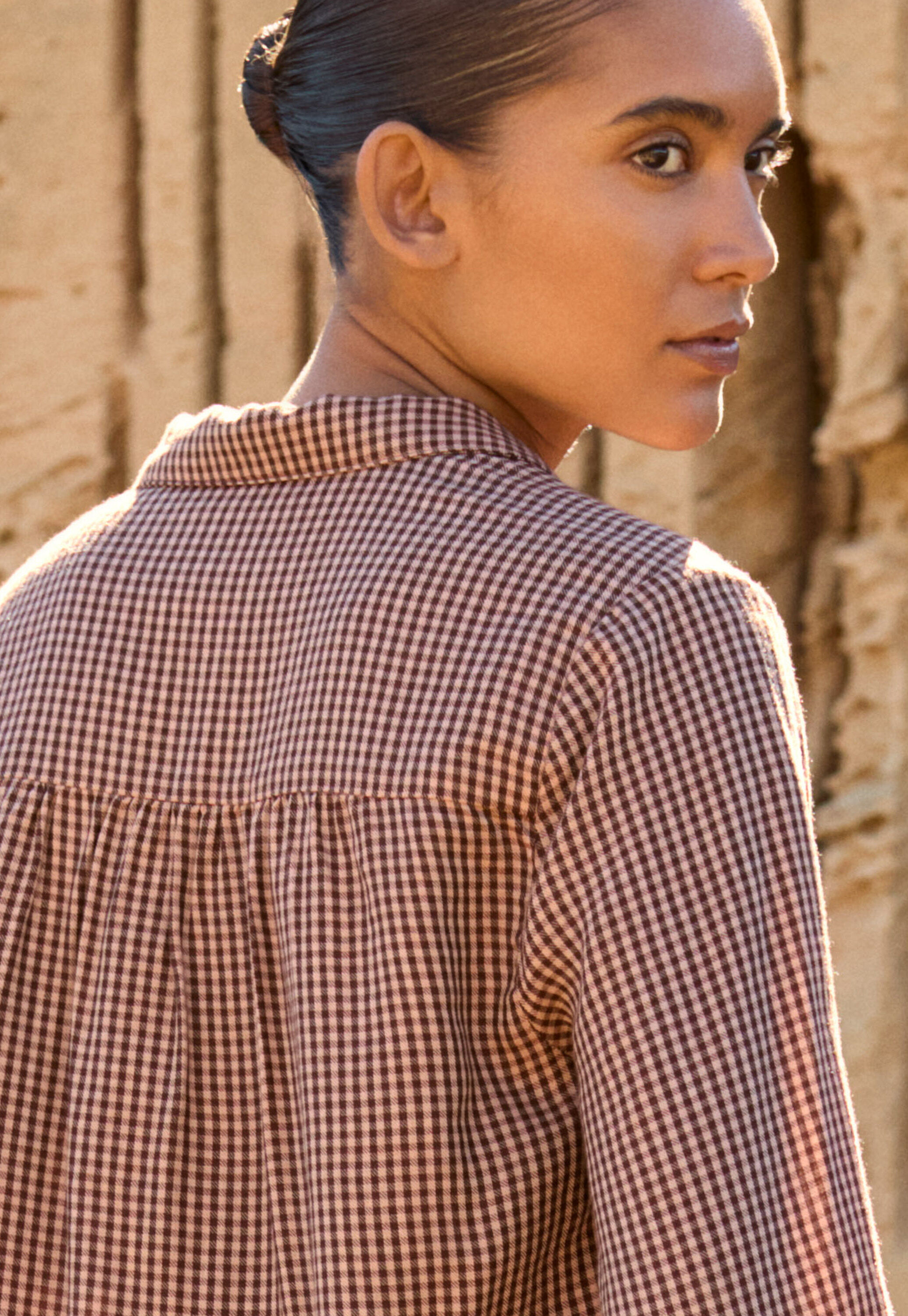 Raglan-sleeve blouse