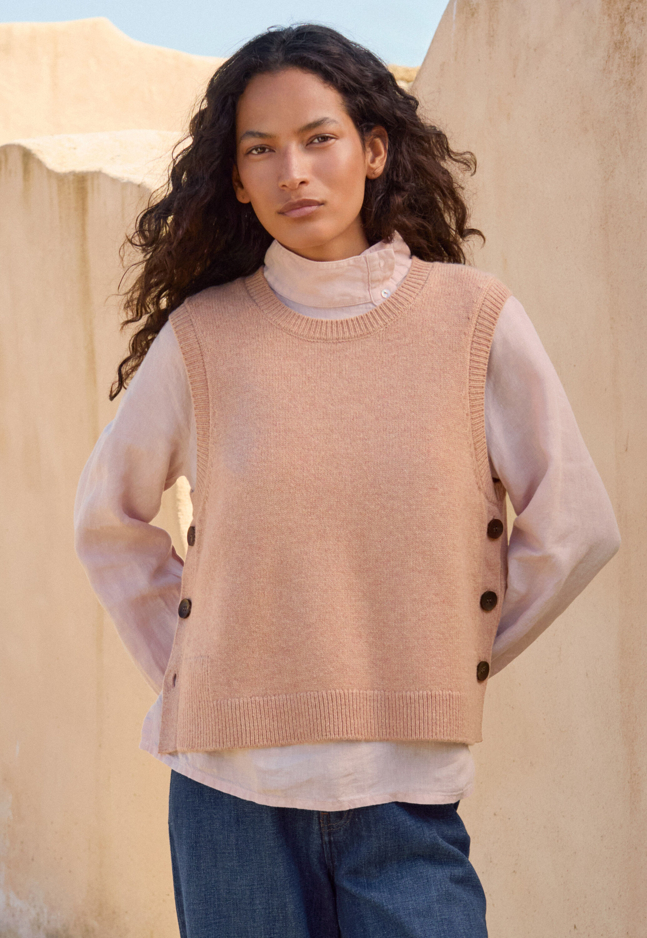 Sleeveless sweater, Soft apricot, large