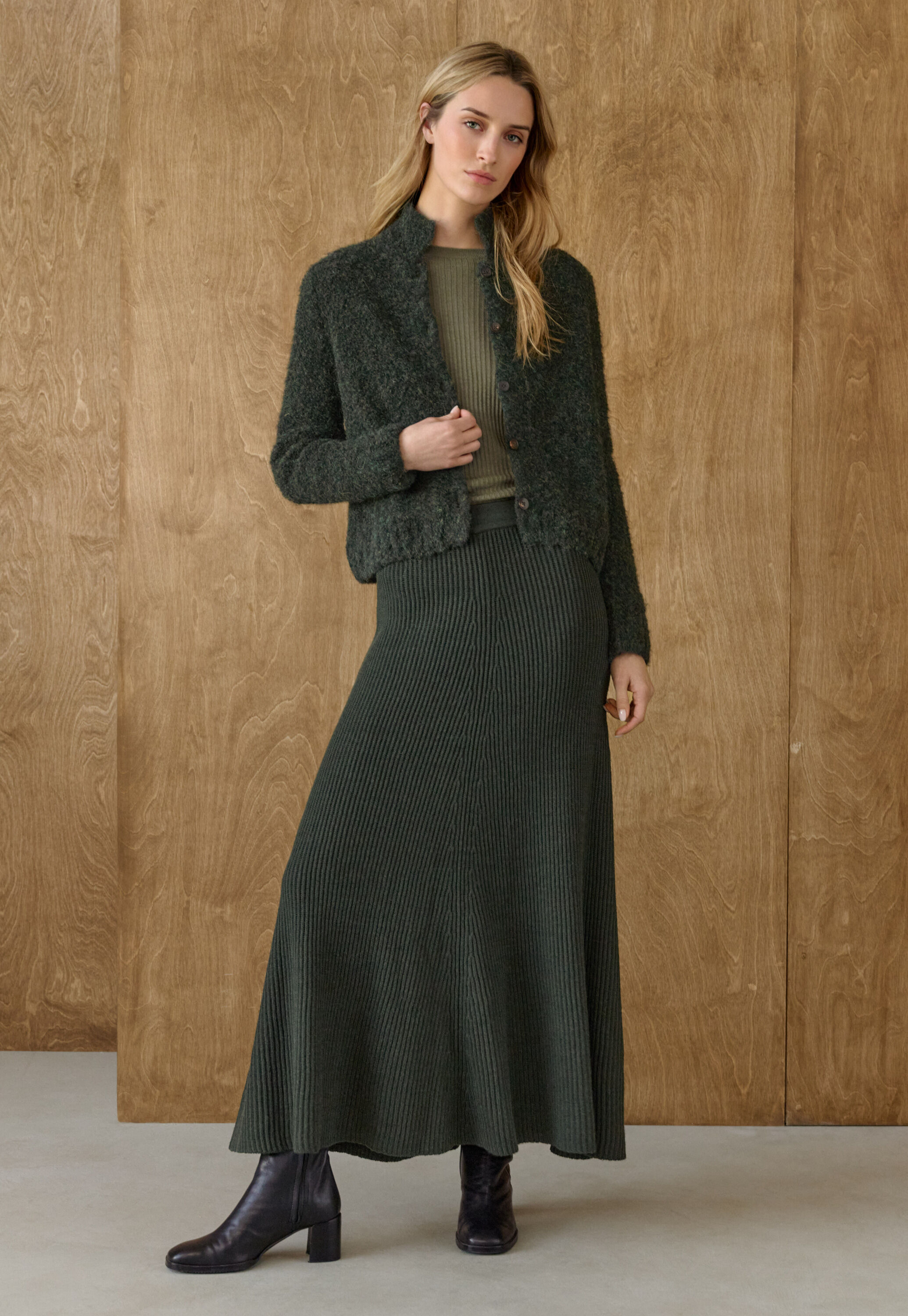 Knitted skirt, Fir, large