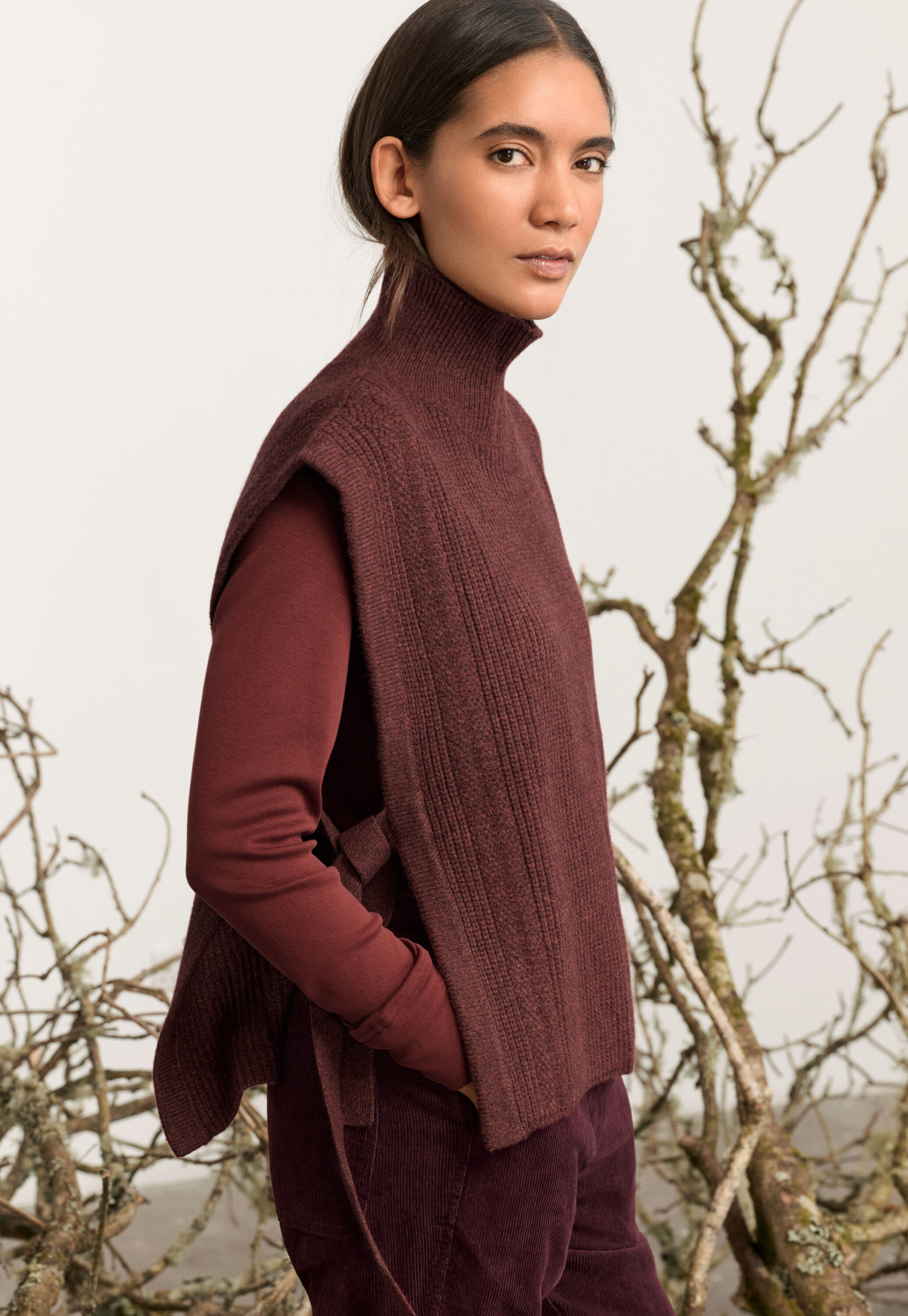 Knitted tabard