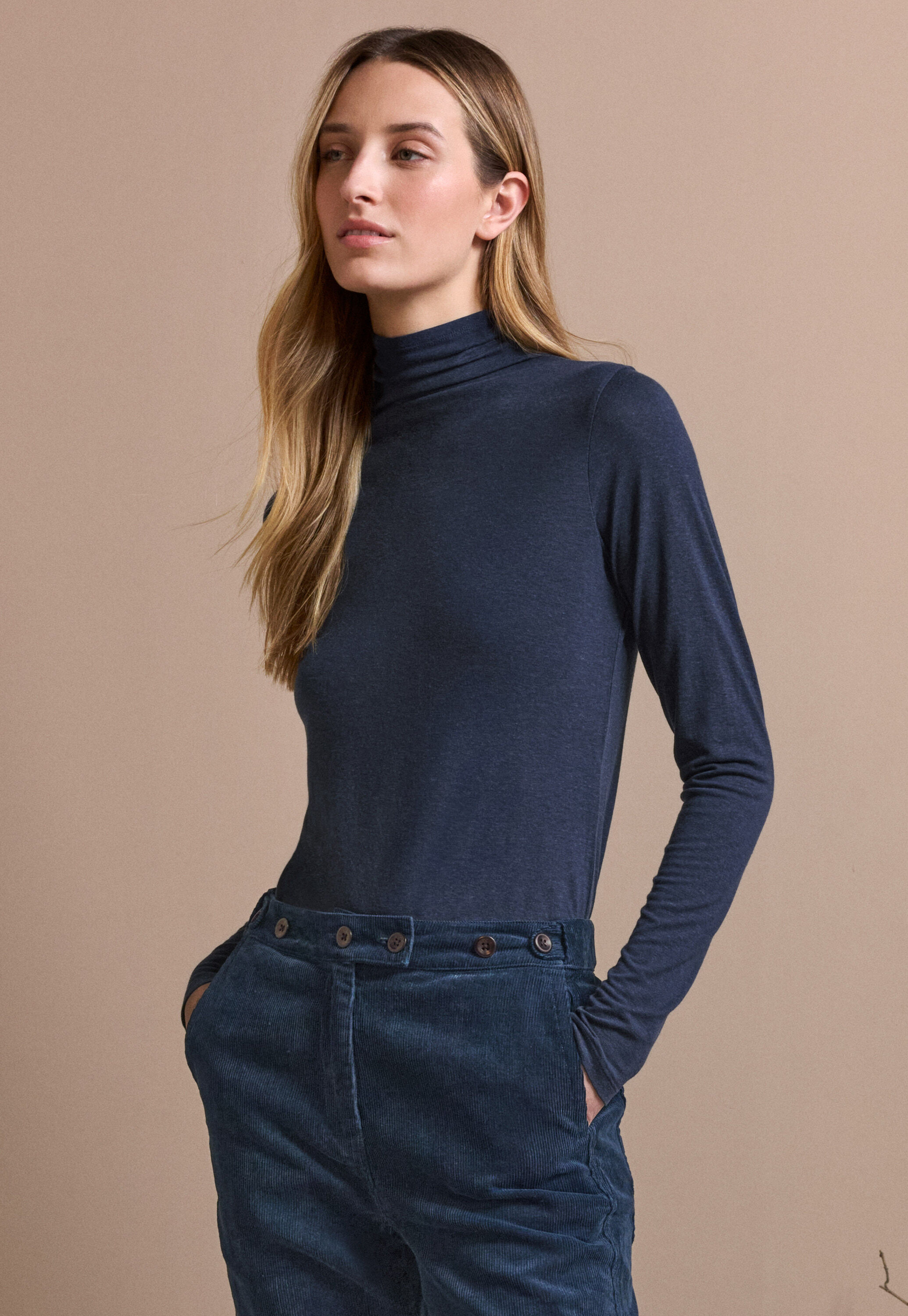 Collared cardigan