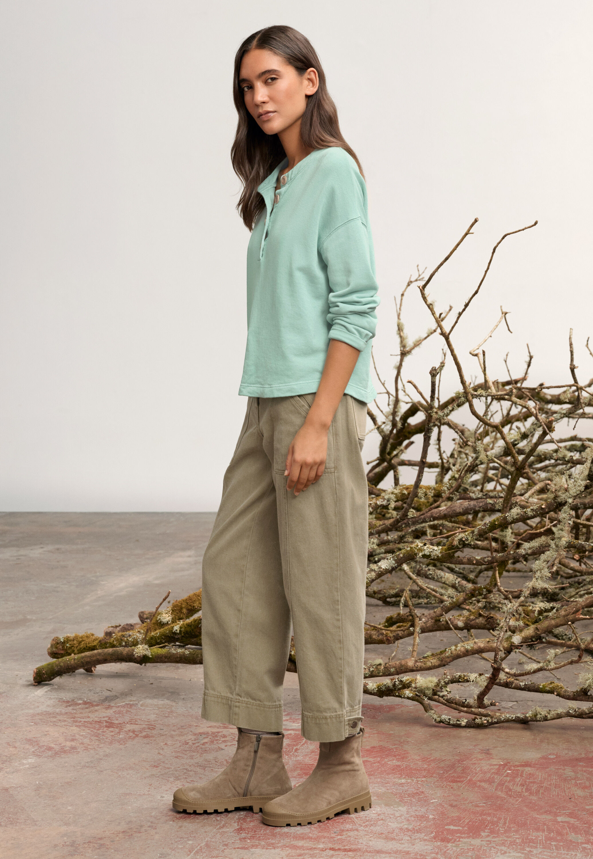 Cropped seam-detail trousers, Dark olive, large