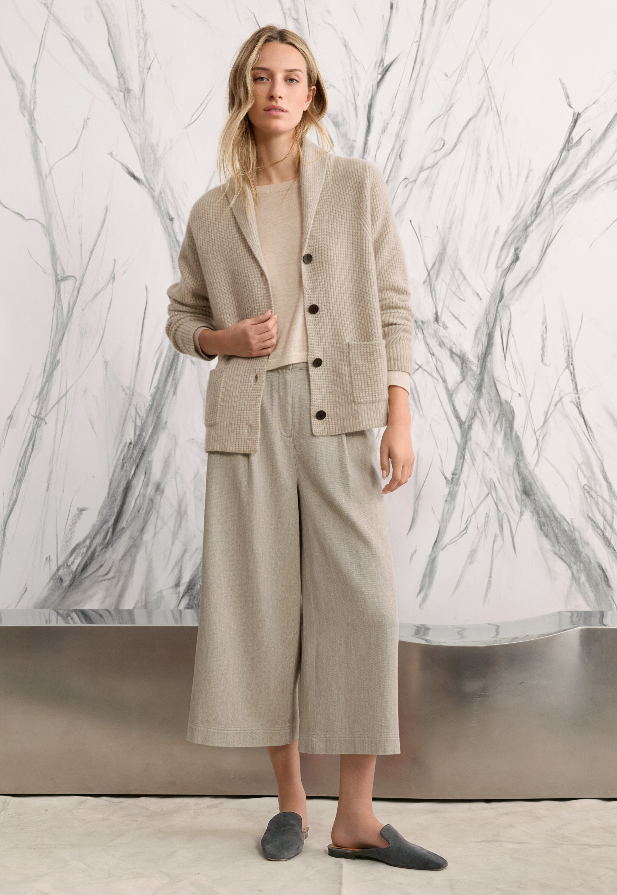 Shawl-collar cardigan