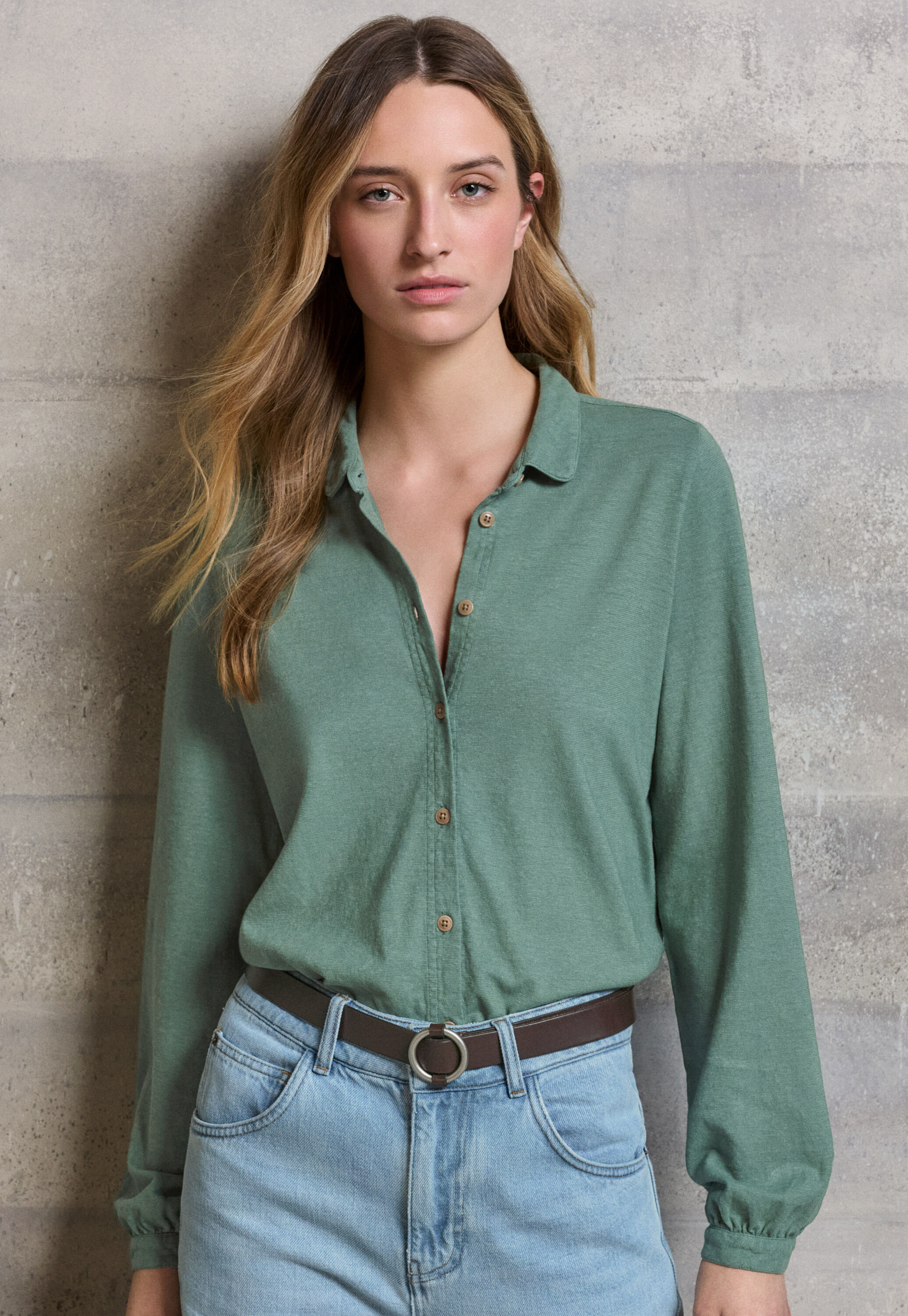 Collared cardigan