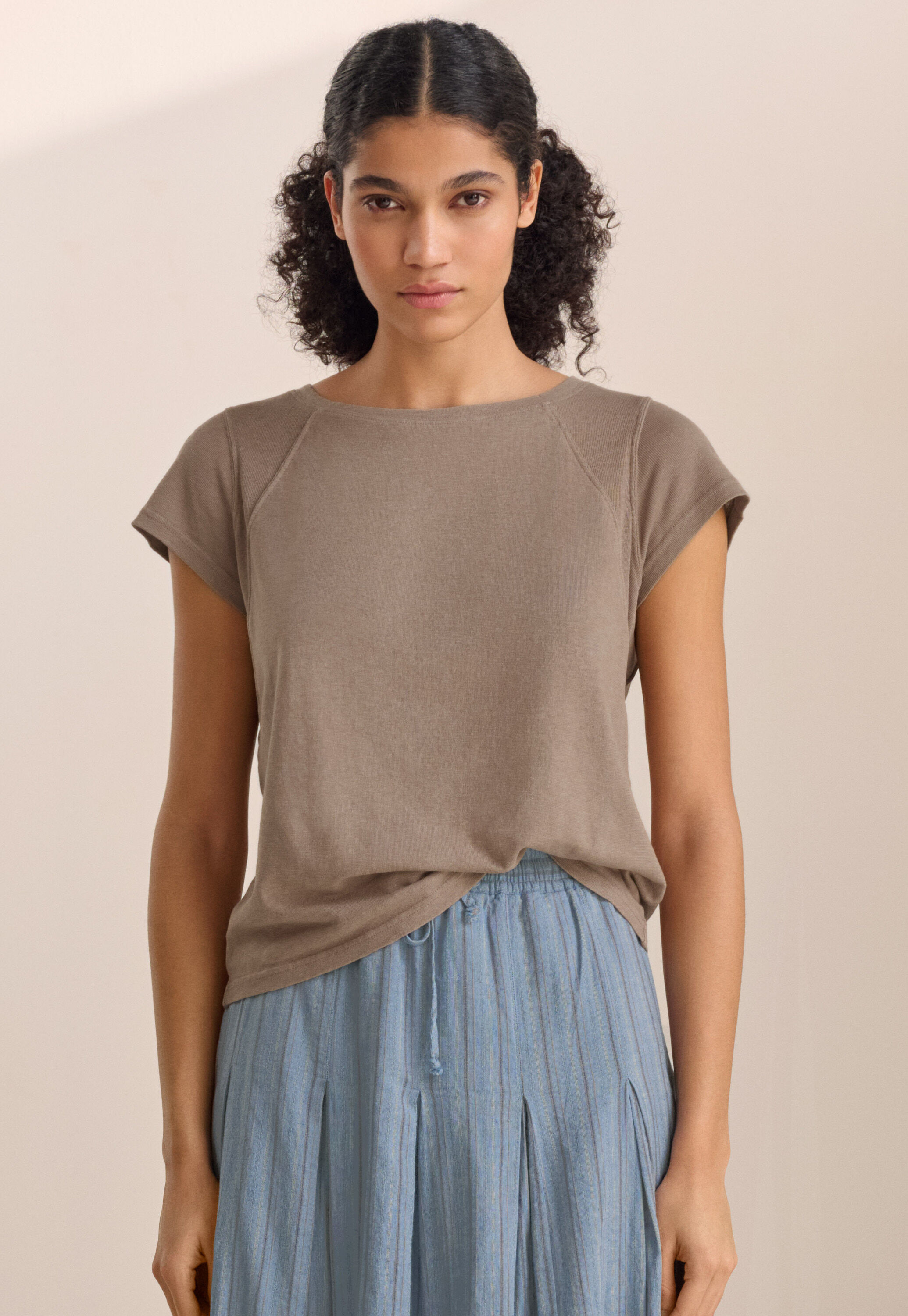 Collared cardigan