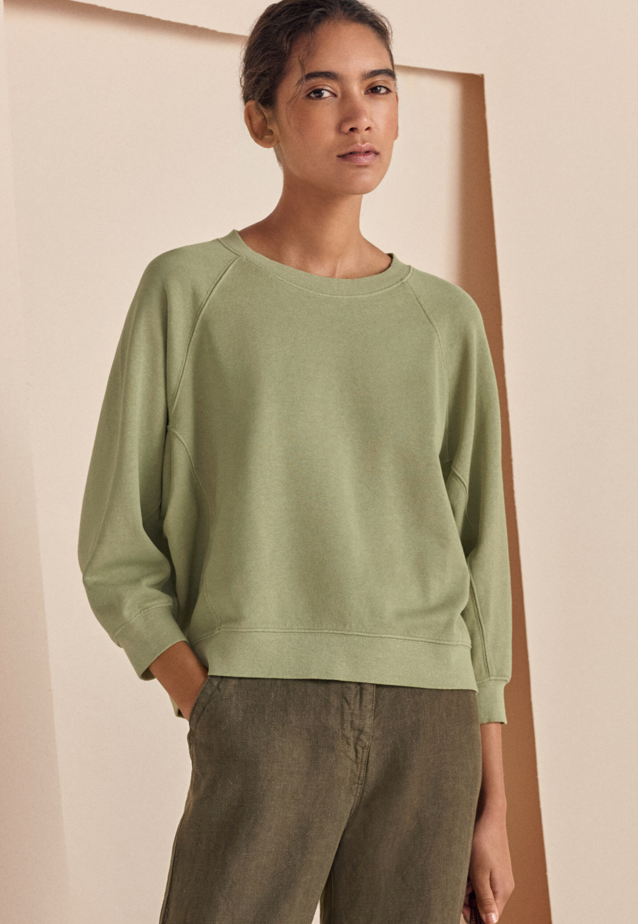 Collared cardigan