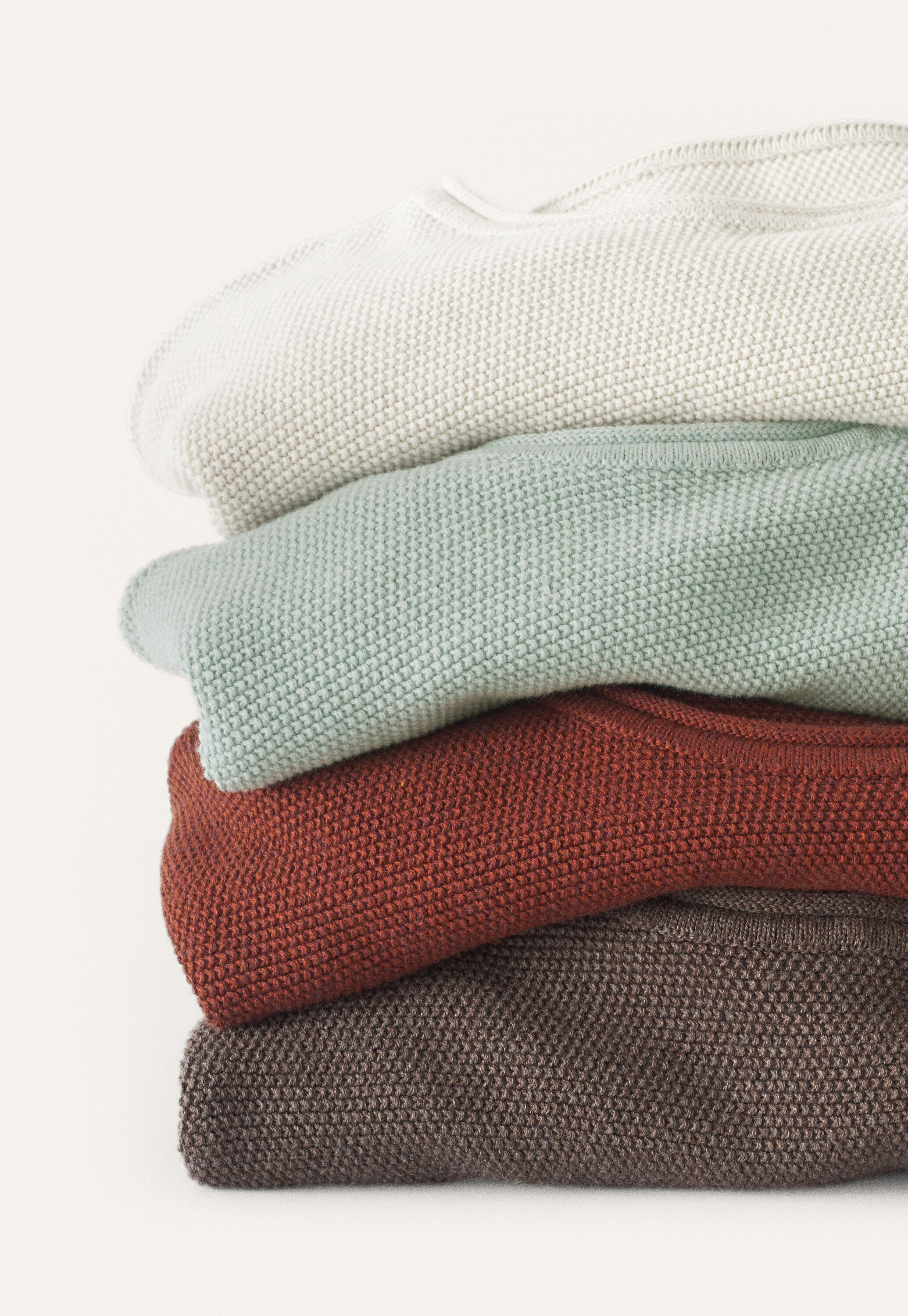 Round-neck sweater