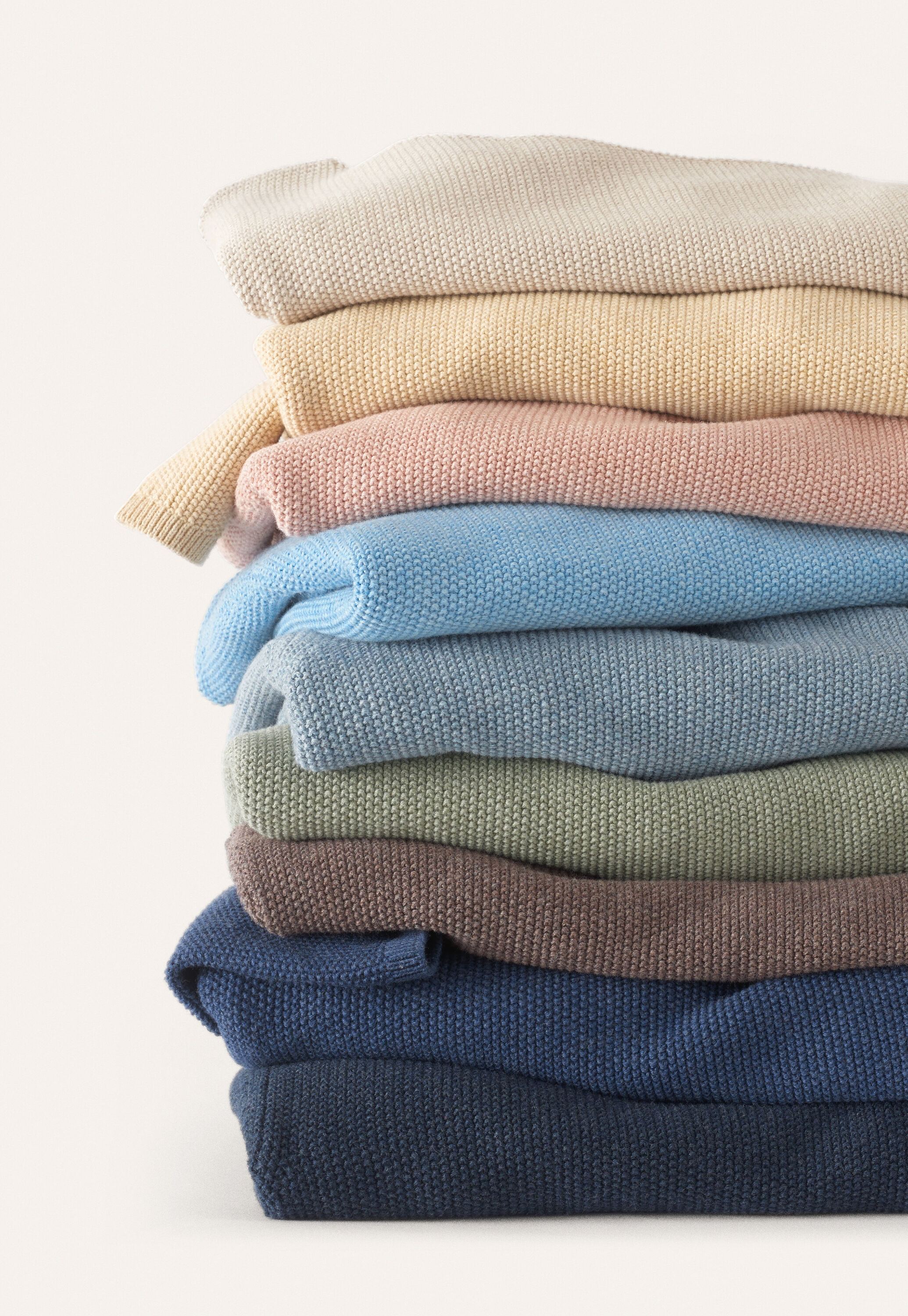 Round-neck sweater