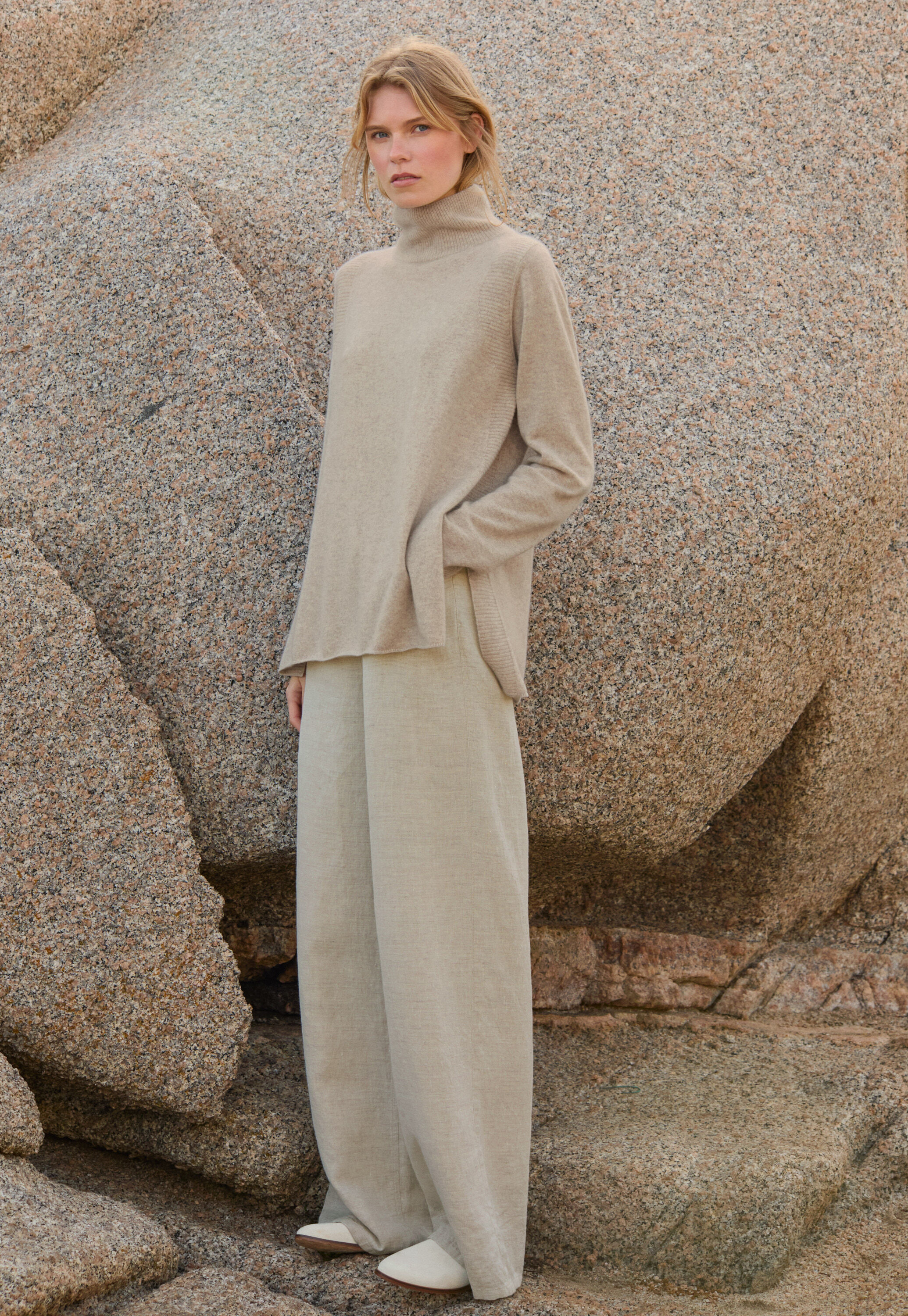 Garter-stitch sweater