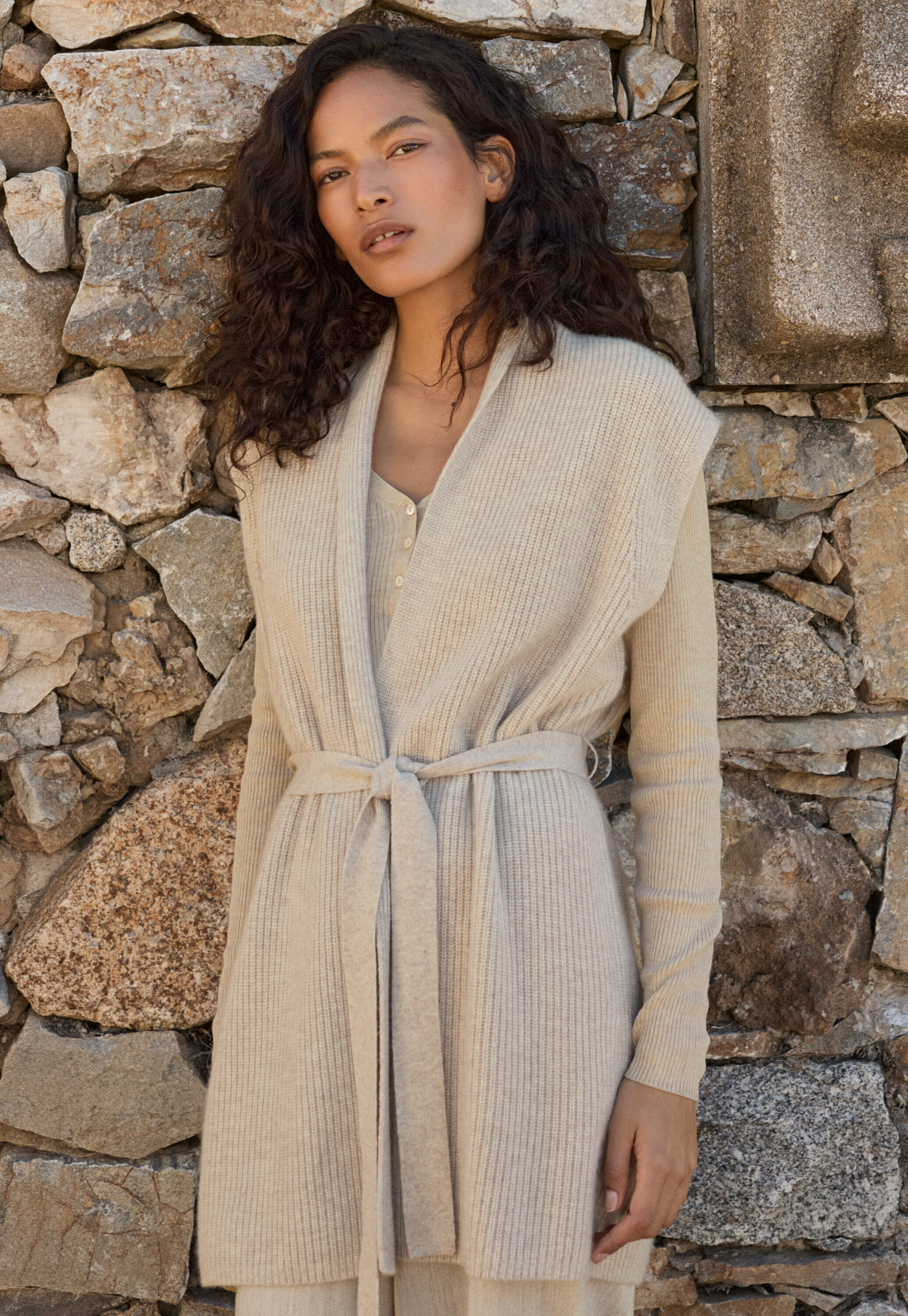 Ribbed v-neck sweater