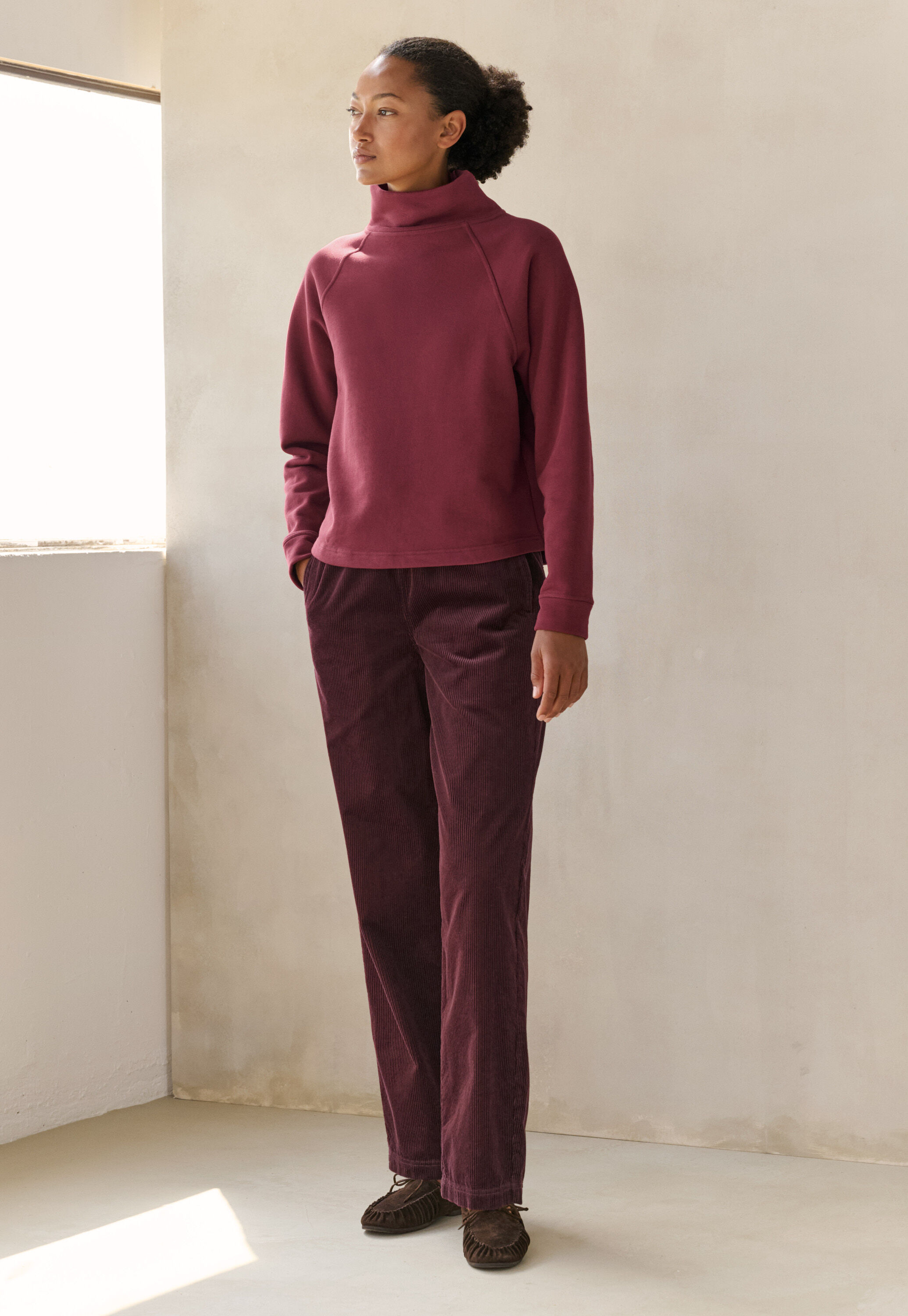 Funnel-neck sweatshirt