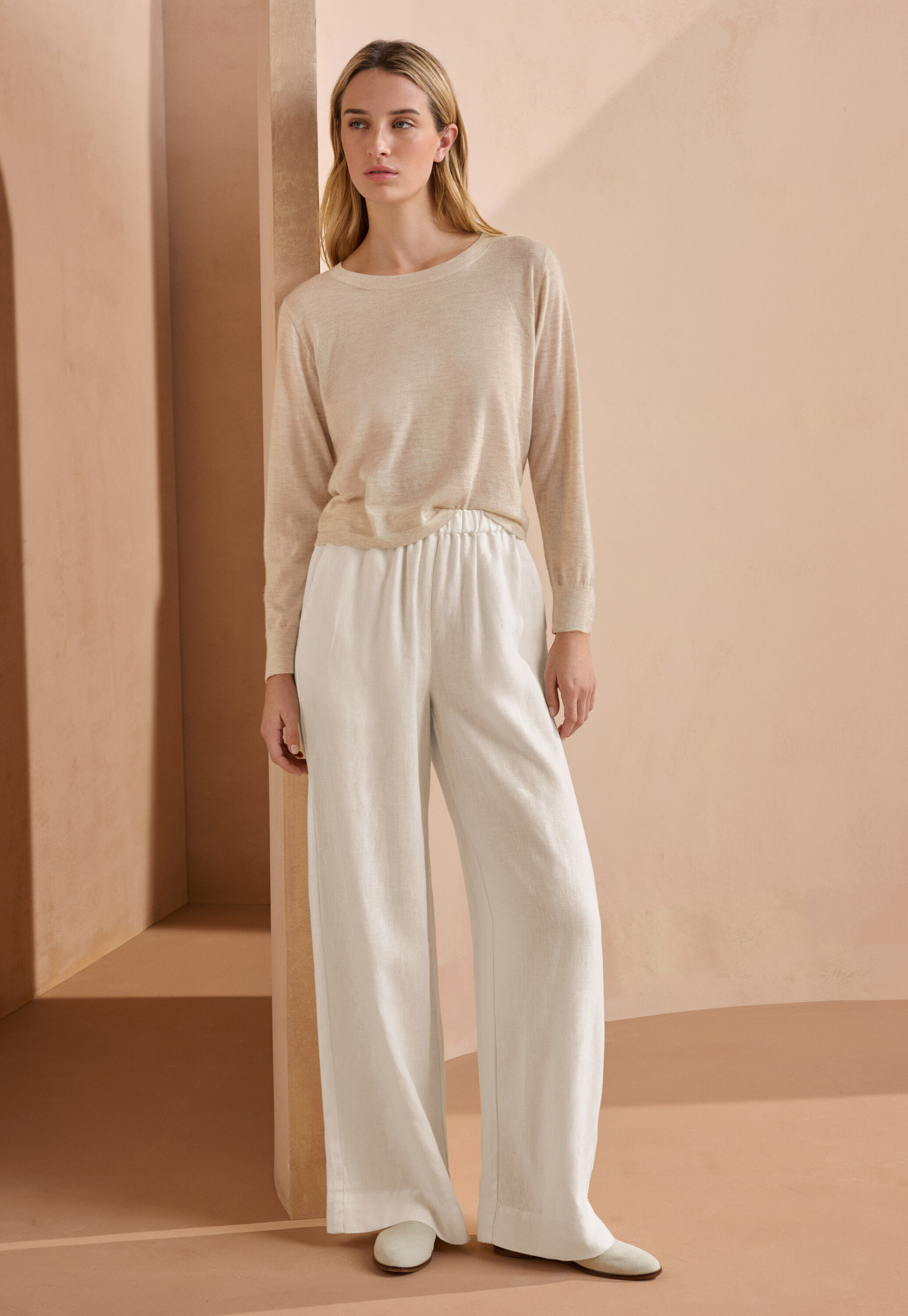 Wide-leg pull-on trousers