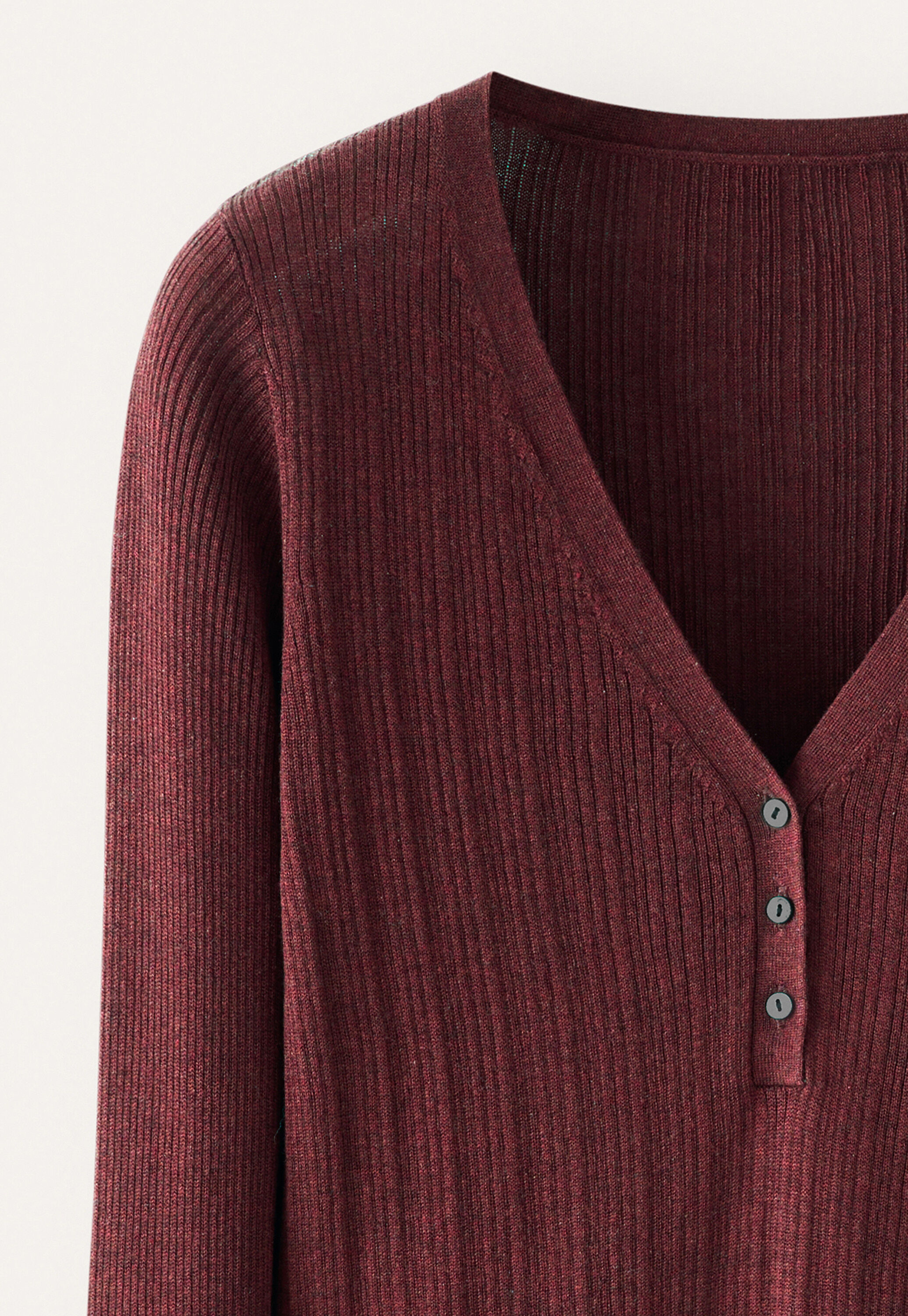 Ribbed v-neck sweater
