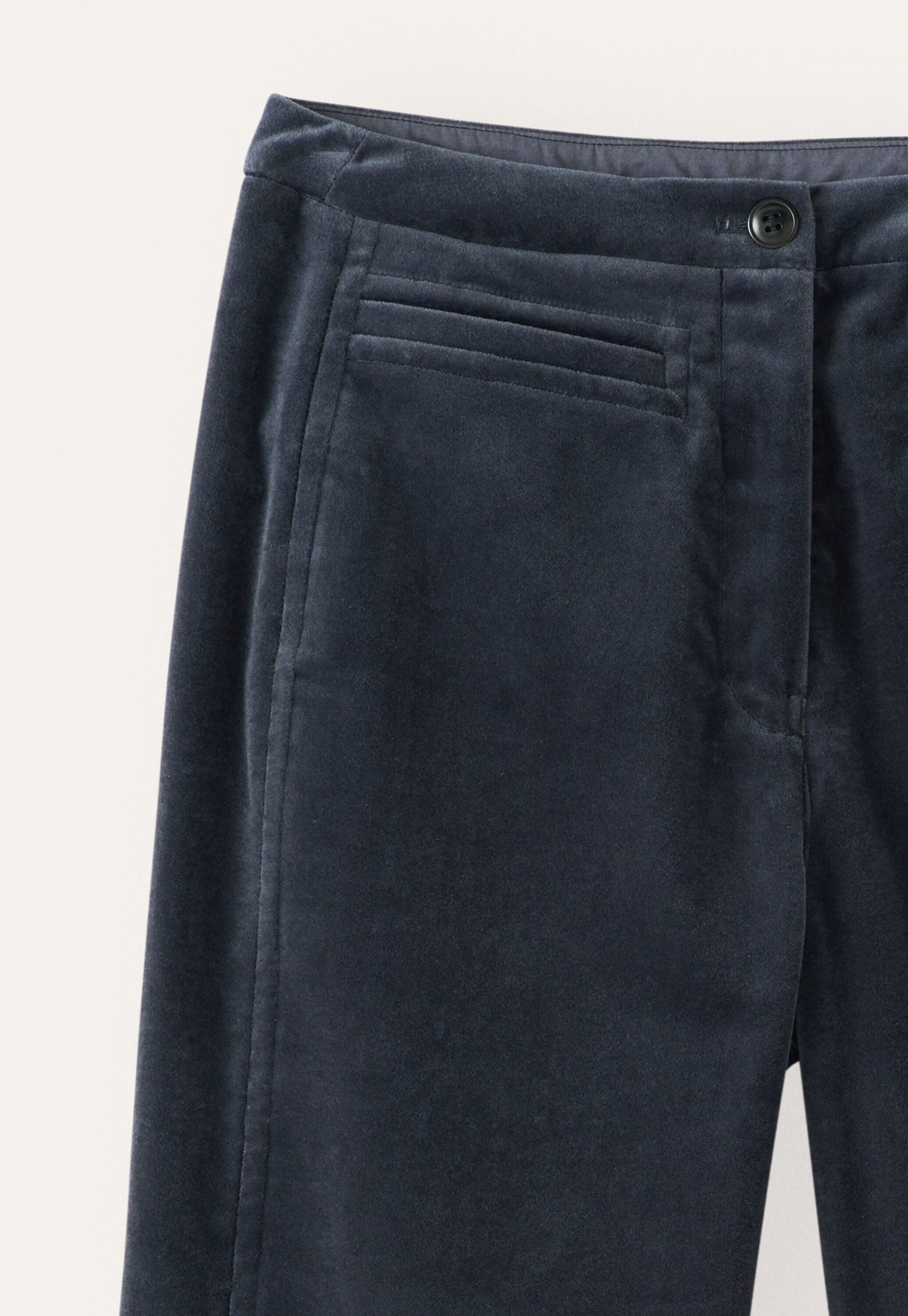 Straight-leg trousers